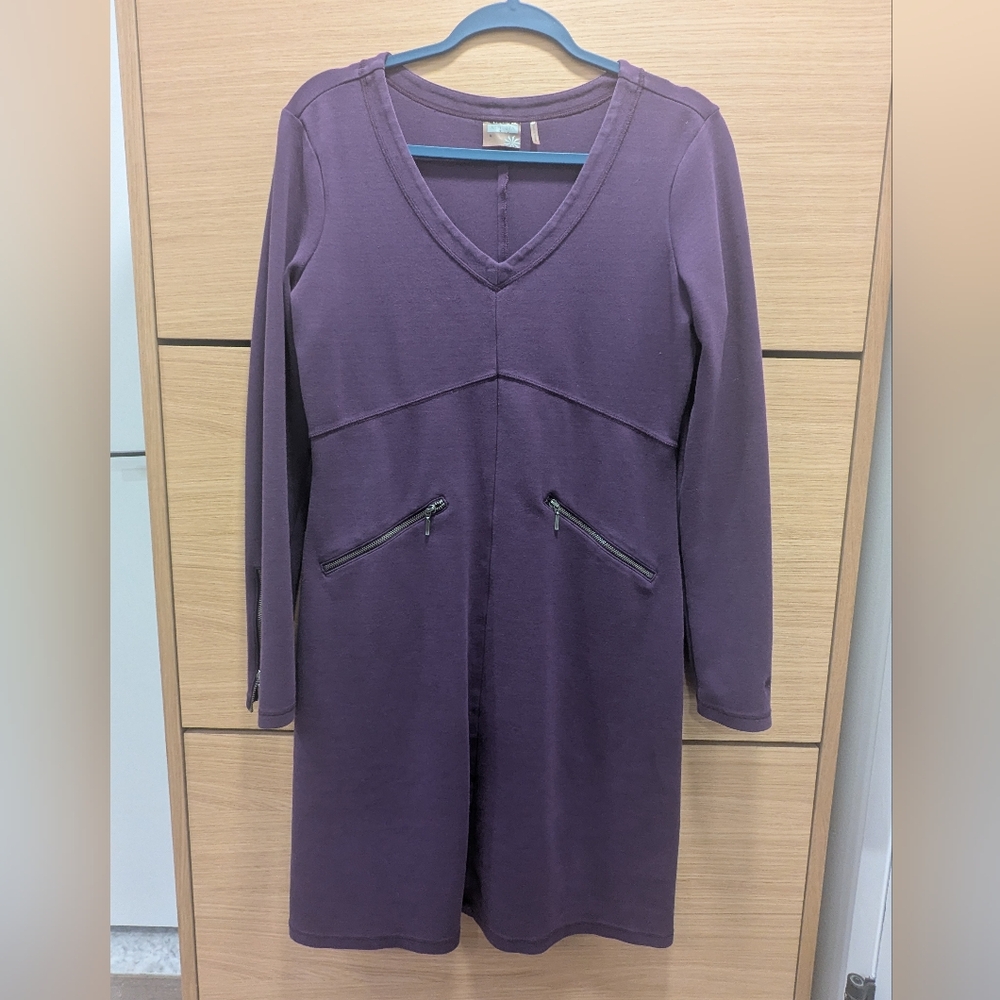 Athleta Plum Long Sleeve Dress Size M